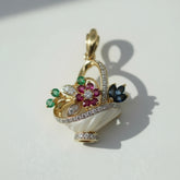 Pendentif Vintage Panier Or jaune - Rubis - Émeraudes - Saphirs et Diamants