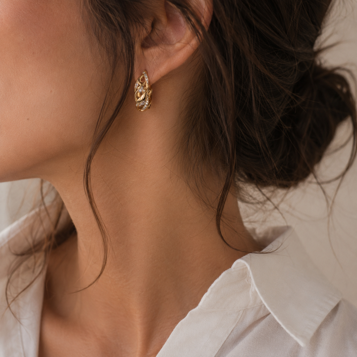 Cartier - Boucles d’Oreilles Bergame - Or Jaune et Diamants
