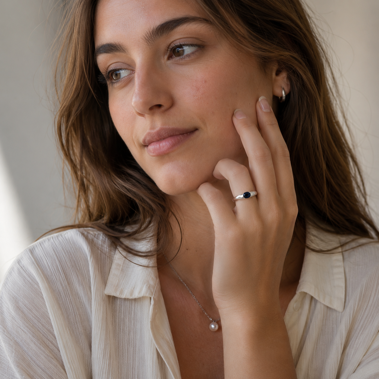 White Gold Ring - Sapphire