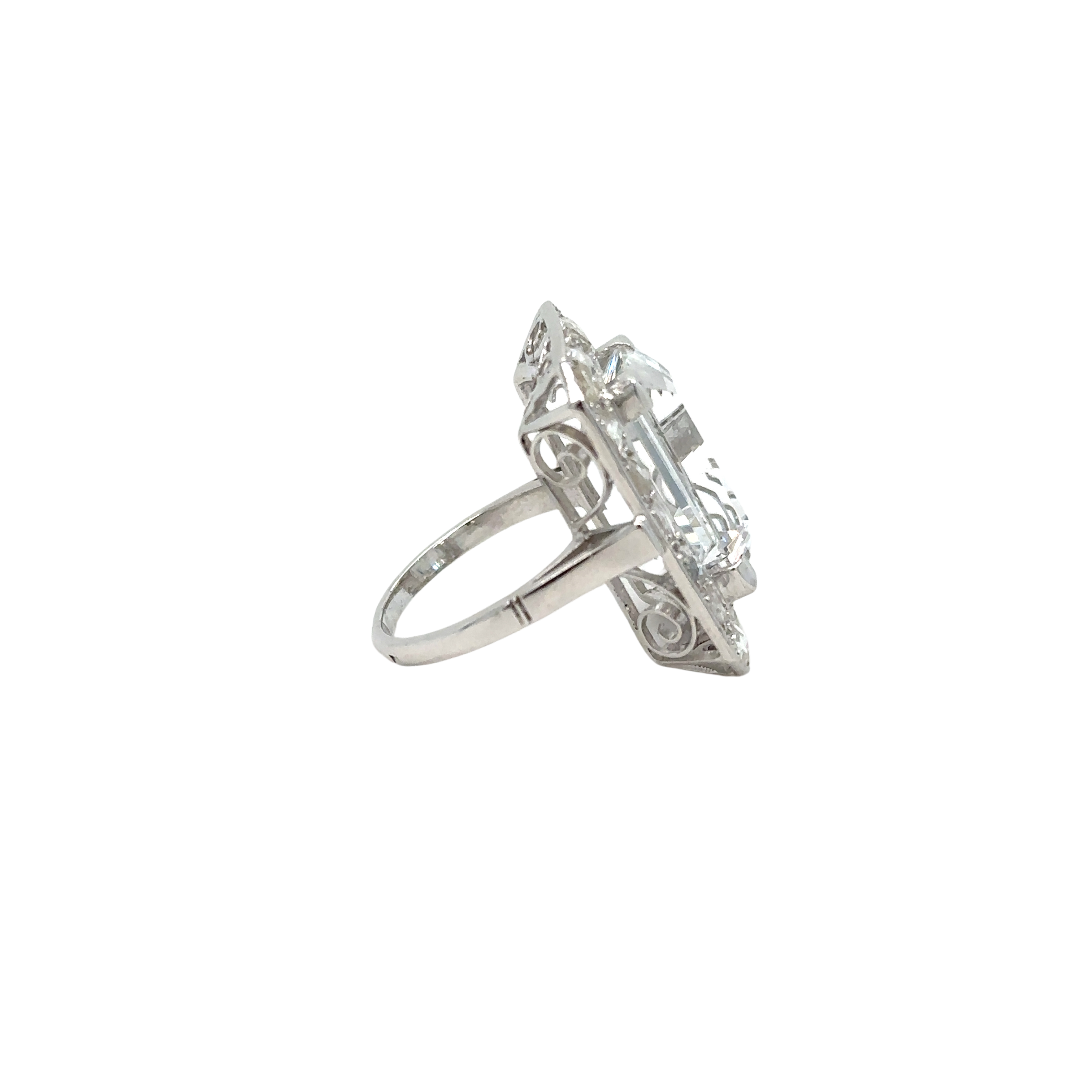 White Gold Ring - Zirconium Oxide and Diamonds