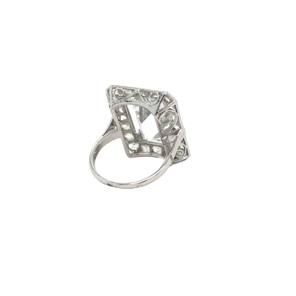 White Gold Ring - Zirconium Oxide and Diamonds