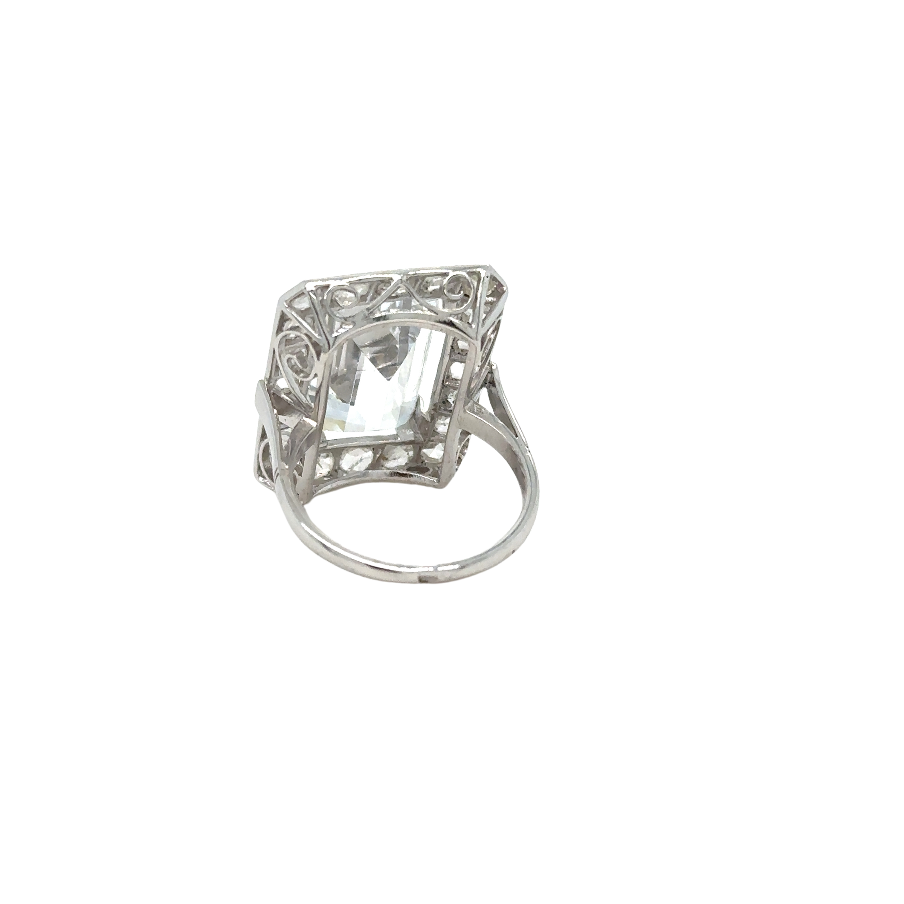 White Gold Ring - Zirconium Oxide and Diamonds