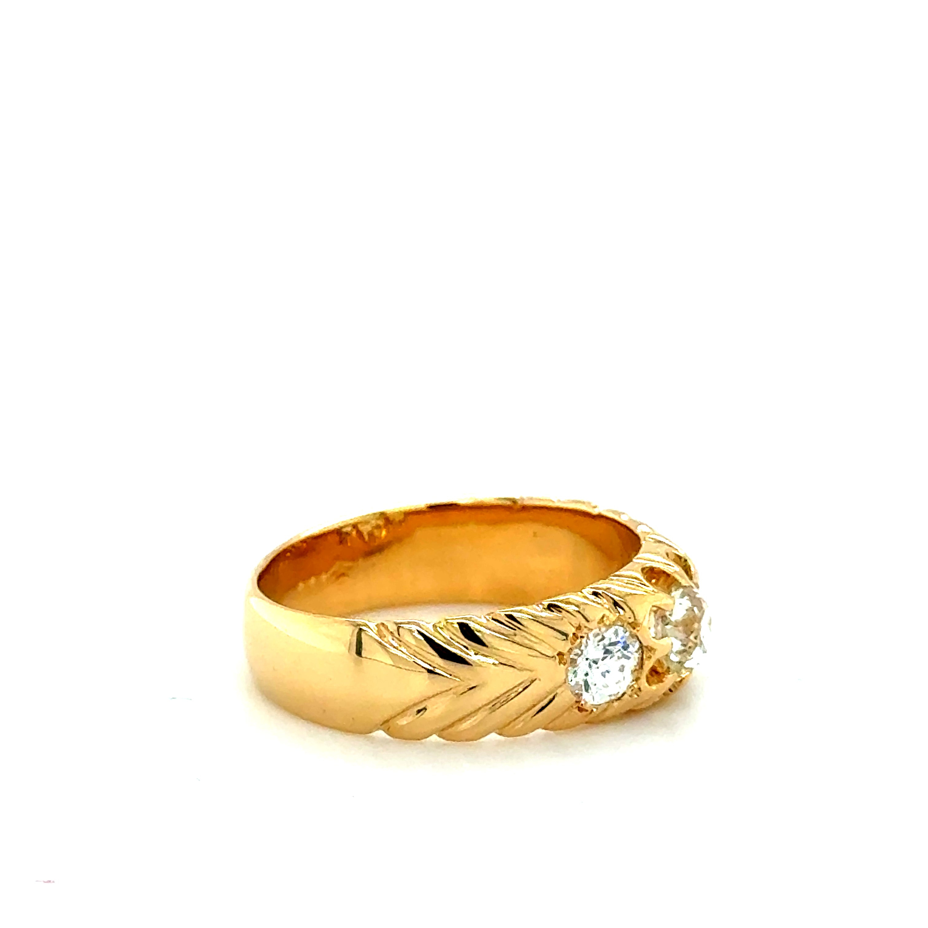 Bague Rétro Or jaune et diamants