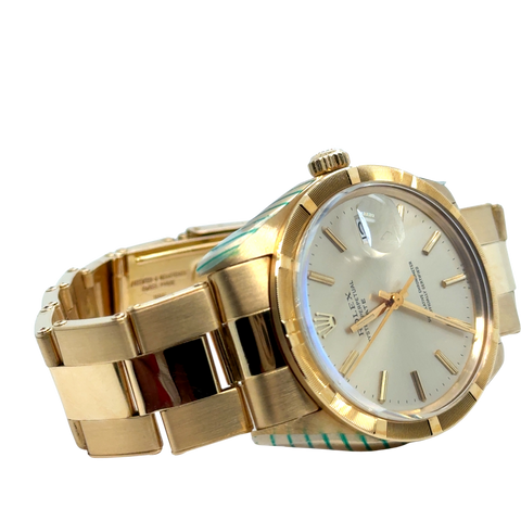 ROLEX - Montre Datejust Or jaune 18 carats - Modèle 1501 - Année 1970
