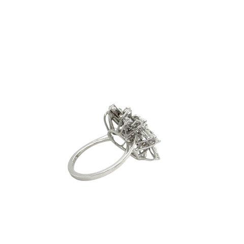 Bague Cocktail - Diamants Marquise et Baguette - Éclat Incomparable