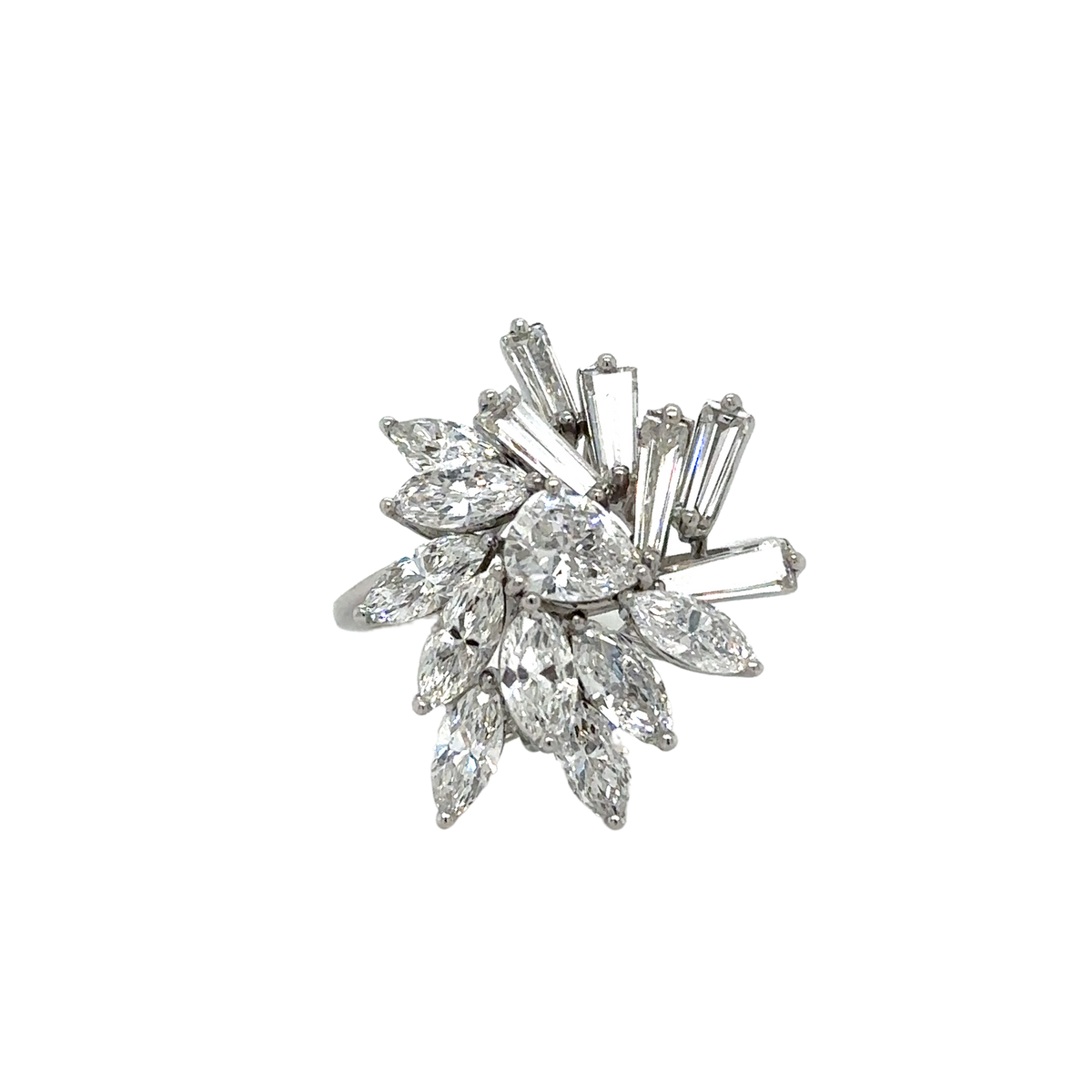 Bague Cocktail - Diamants Marquise et Baguette - Éclat Incomparable