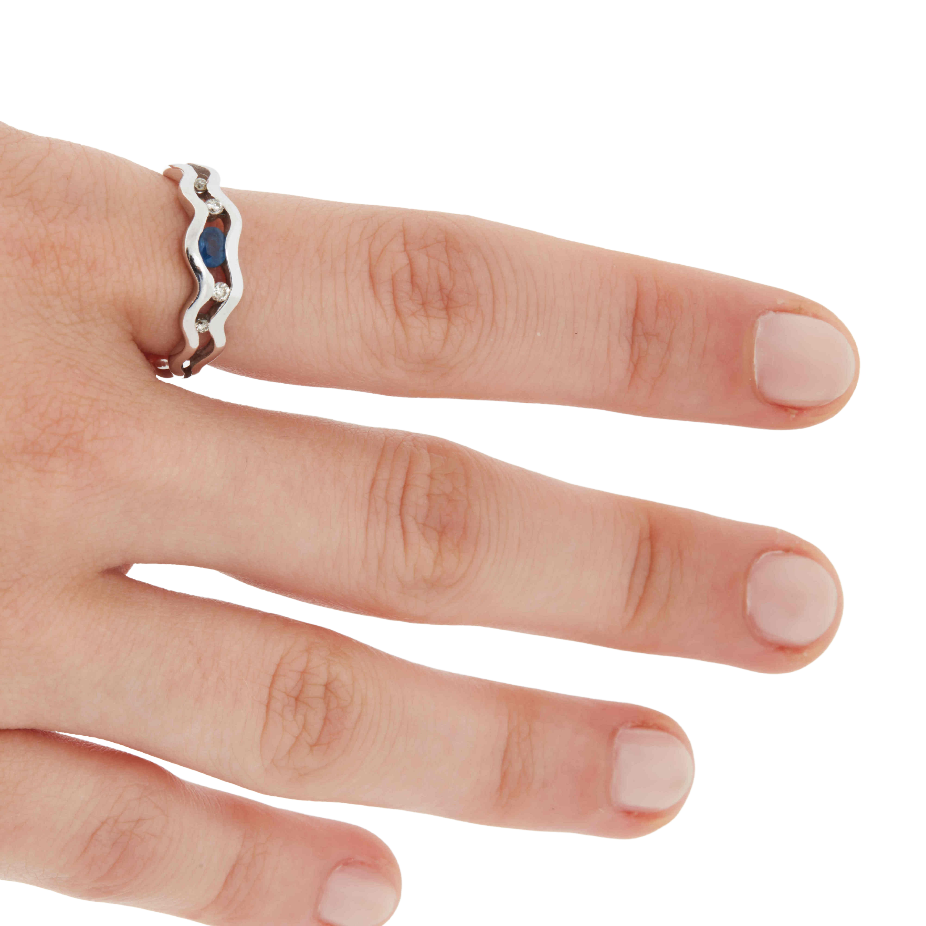 White Gold Ring - Sapphire and Diamonds