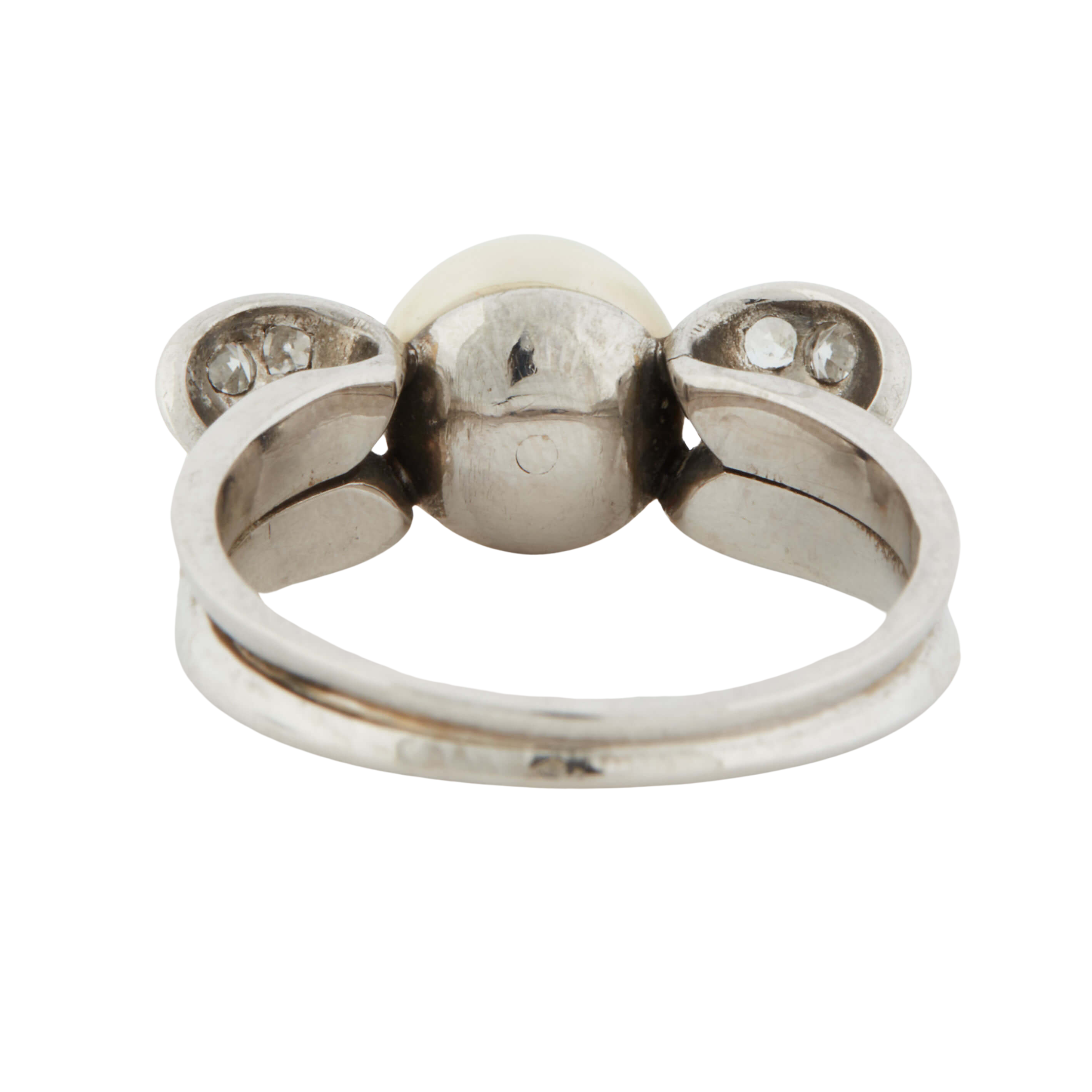 Bague Or blanc et Platine - Diamants et Perle de culture