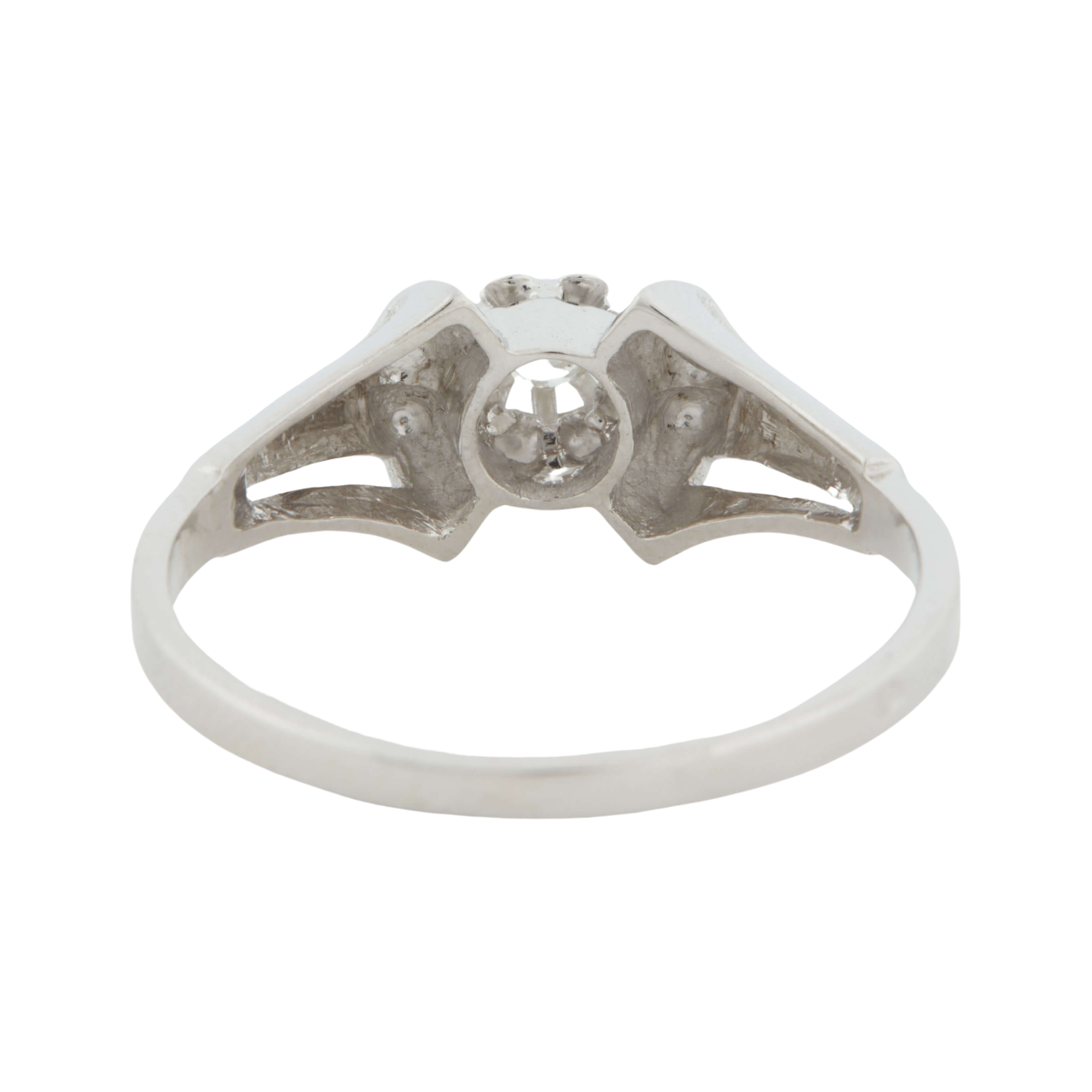 Bague - Or Blanc et Diamant - Epoque 1930