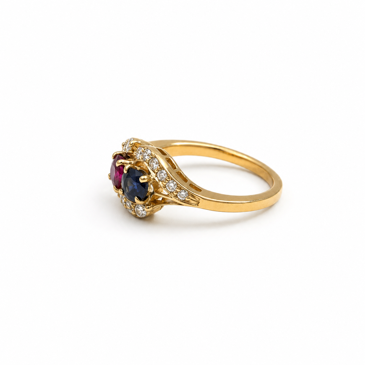 Ring - Yellow Gold - Sapphire, Ruby and Diamonds