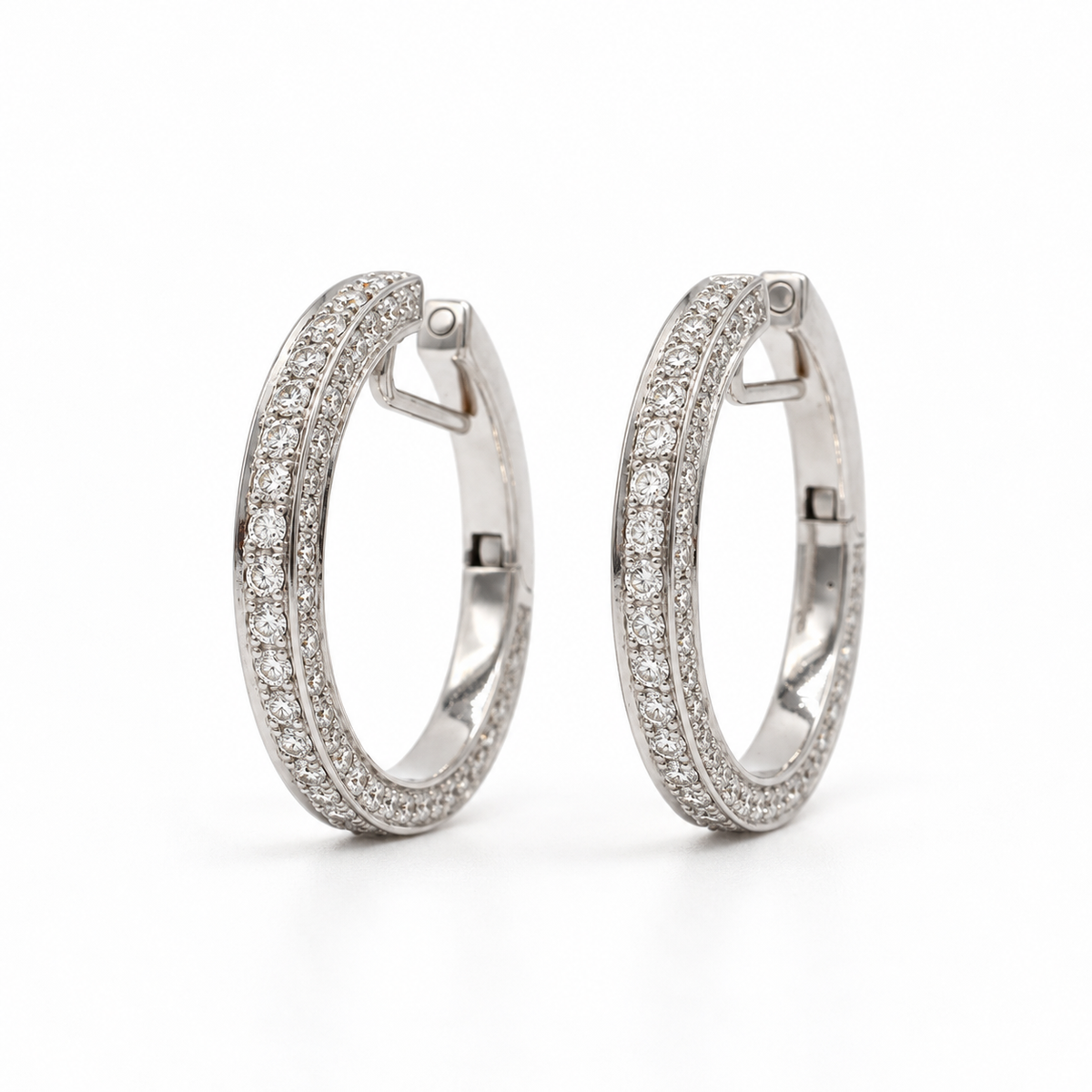 Boucles d’oreilles créoles - Or blanc et Diamants