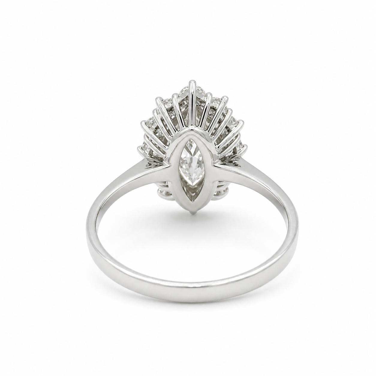 Marquise Ring - White Gold and Diamonds