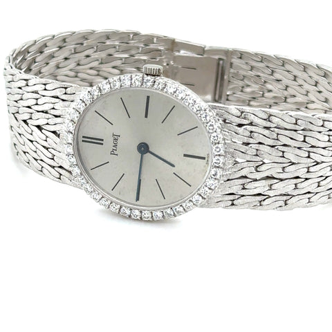 Piaget - Montre Ovale en Or Blanc