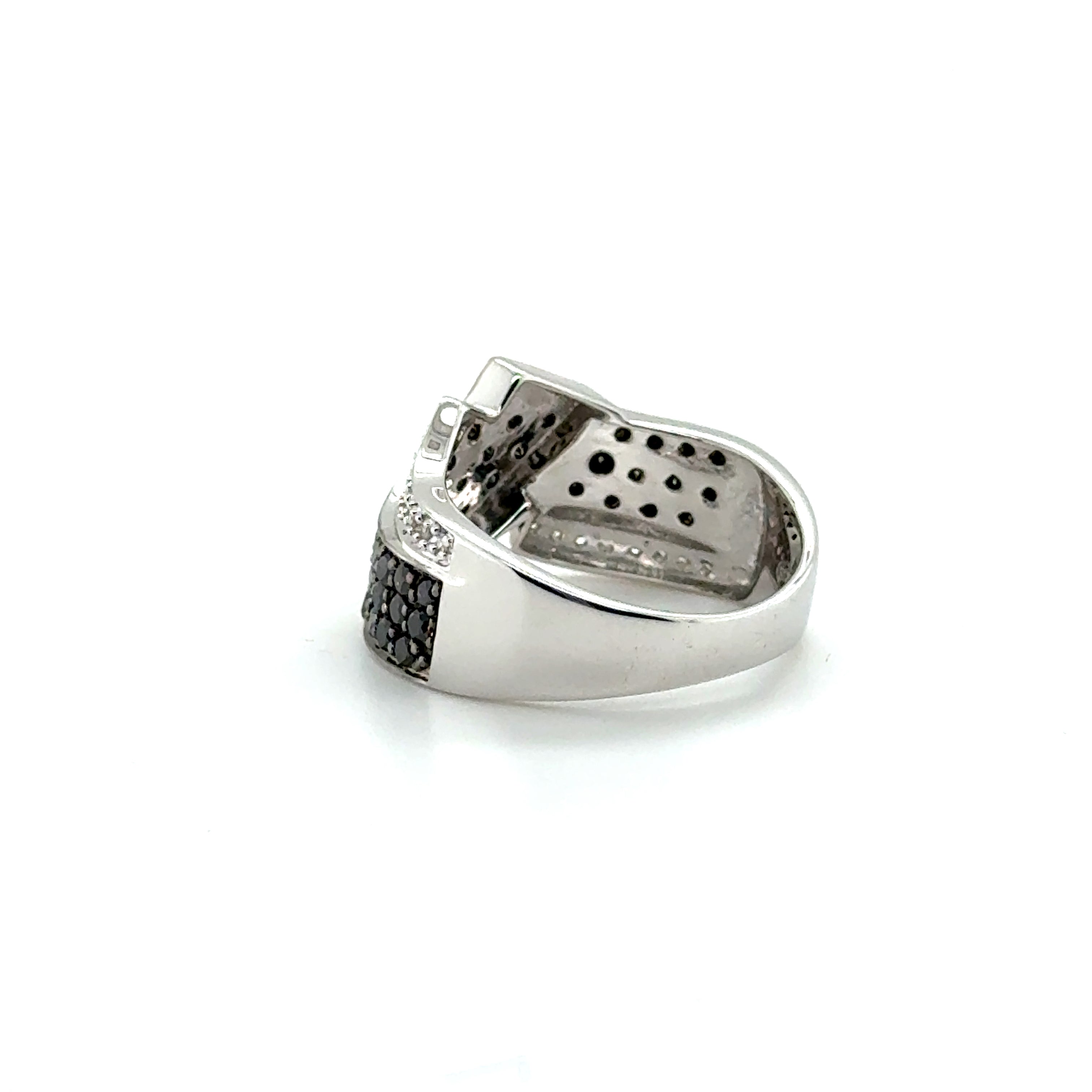 Bague Or blanc - diamants Noir et blanc
