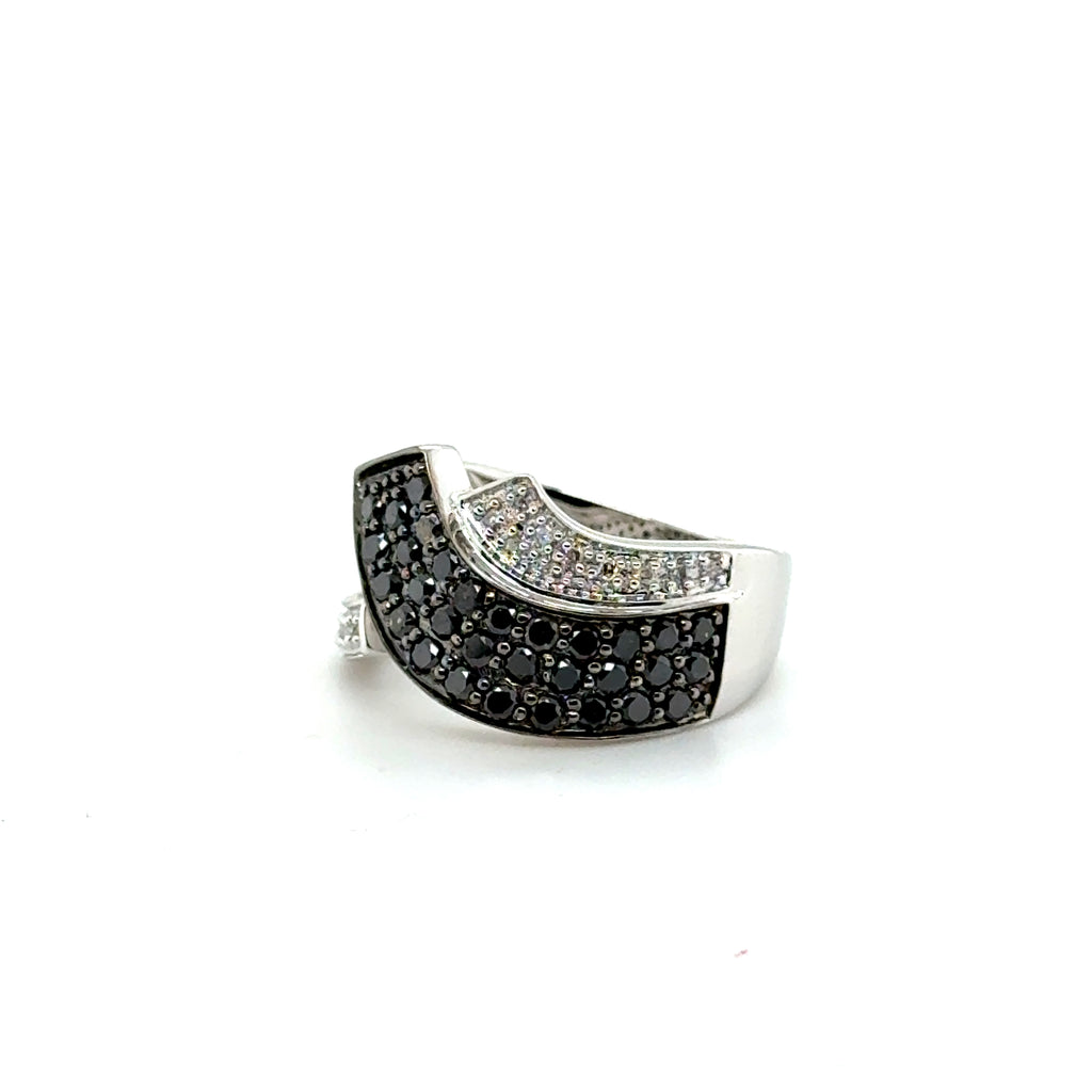 Bague Or blanc - diamants Noir et blanc