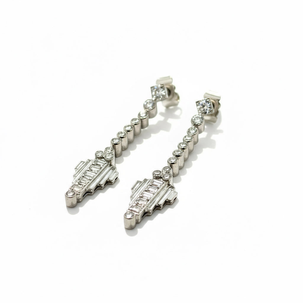 Art Déco - Boucles d’oreilles Or blanc et Diamants
