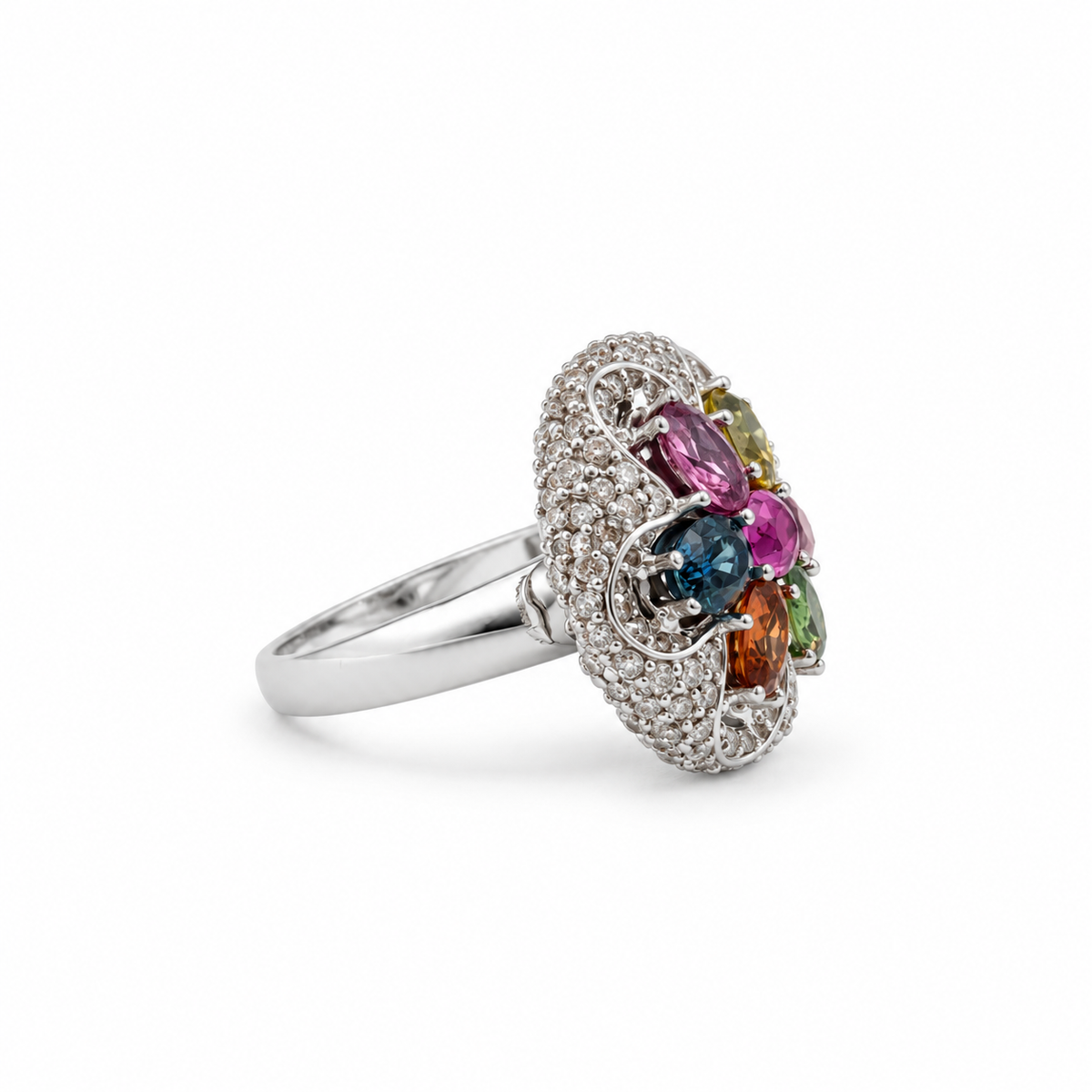Bague Dôme Or blanc Saphirs et Diamants