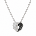 Collier Pendentif Or blanc  Diamants noirs et blancs