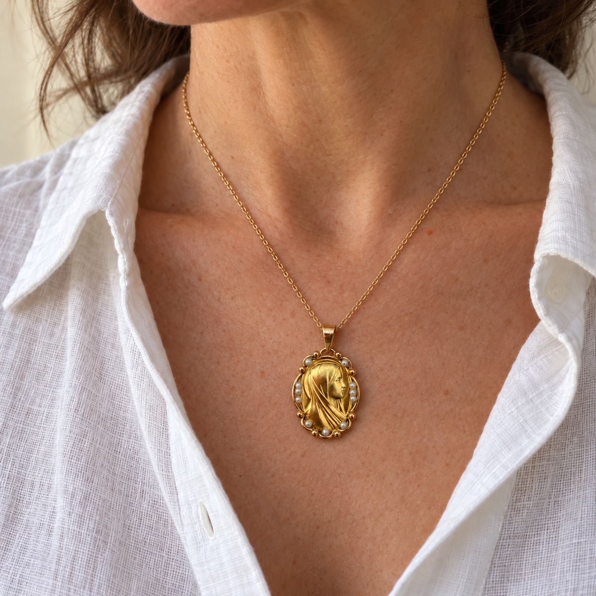 Médaille religieuse Or Jaune et perles de culture
