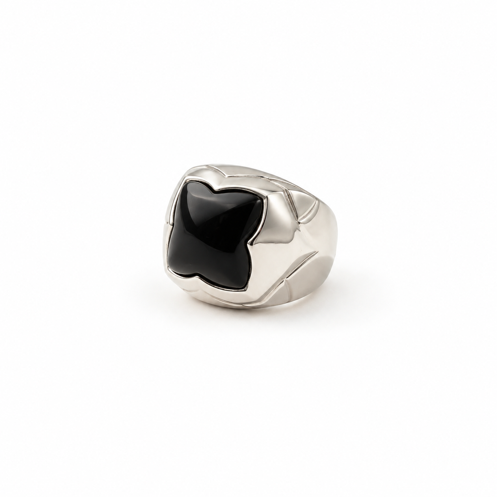 Bulgari - Bague Pyramide - Or blanc - Onyx
