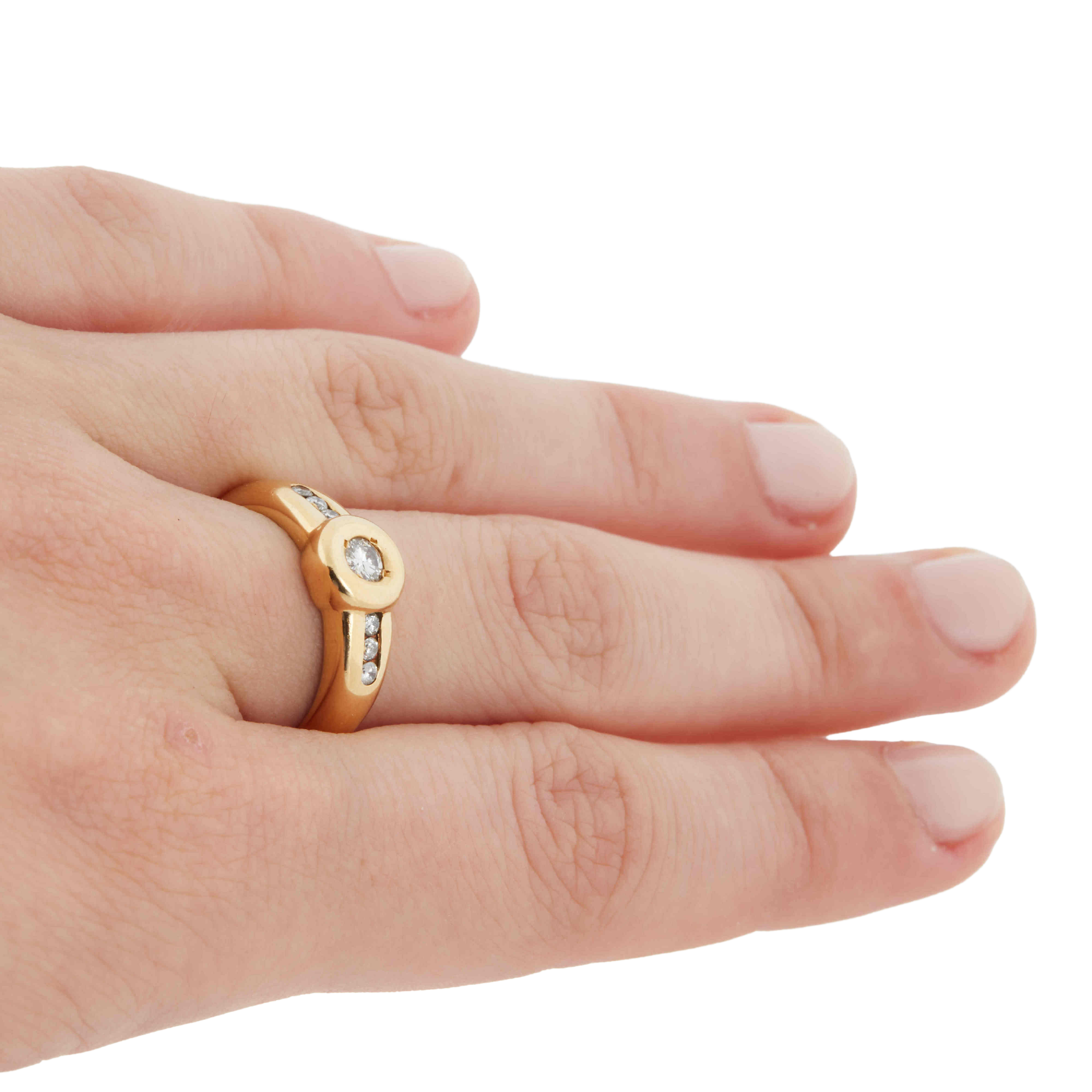 Yellow Gold RING - DIAMONDS 