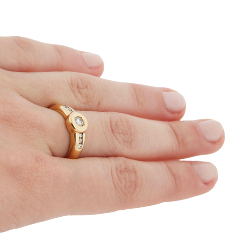 Yellow Gold RING - DIAMONDS 