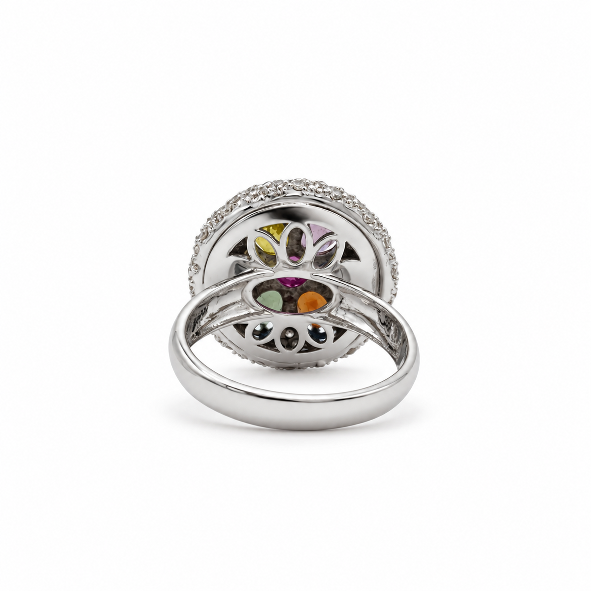Bague Dôme Or blanc Saphirs et Diamants