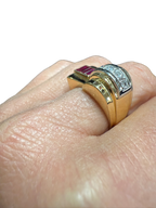 Art Déco - Bague Tank - Or jaune et Blanc - Rubis et Diamants