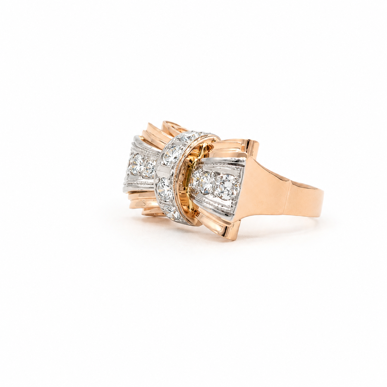 Bague Tank - Forme Noeud - Or Rosé et Diamants