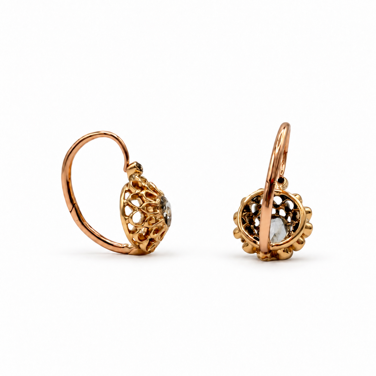 Boucles d’oreilles dormeuses anciennes en or 18 carats et diamants taille rose