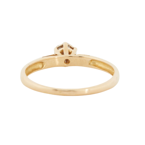 18 CARAT YELLOW GOLD RING 