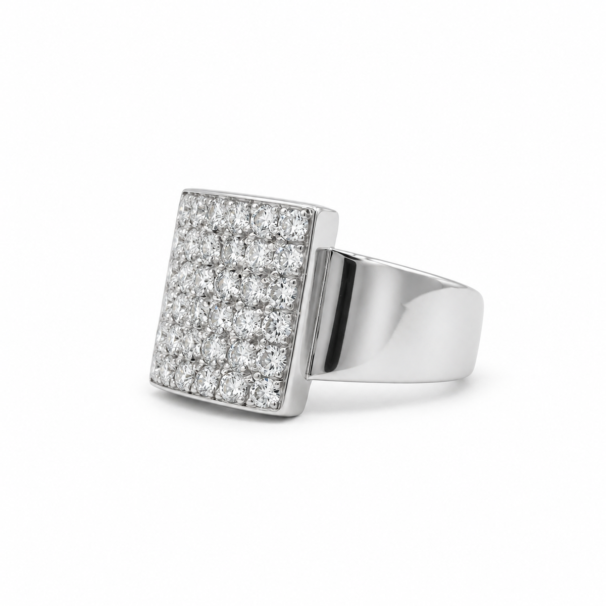 Bague Or blanc pavage diamants 1,44 carats