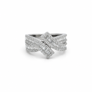 Bague asymétrique - Or blanc - Diamants Baguettes