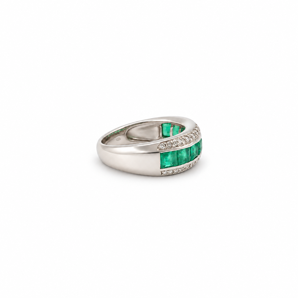 Bague bandeau - Emeraudes et diamants