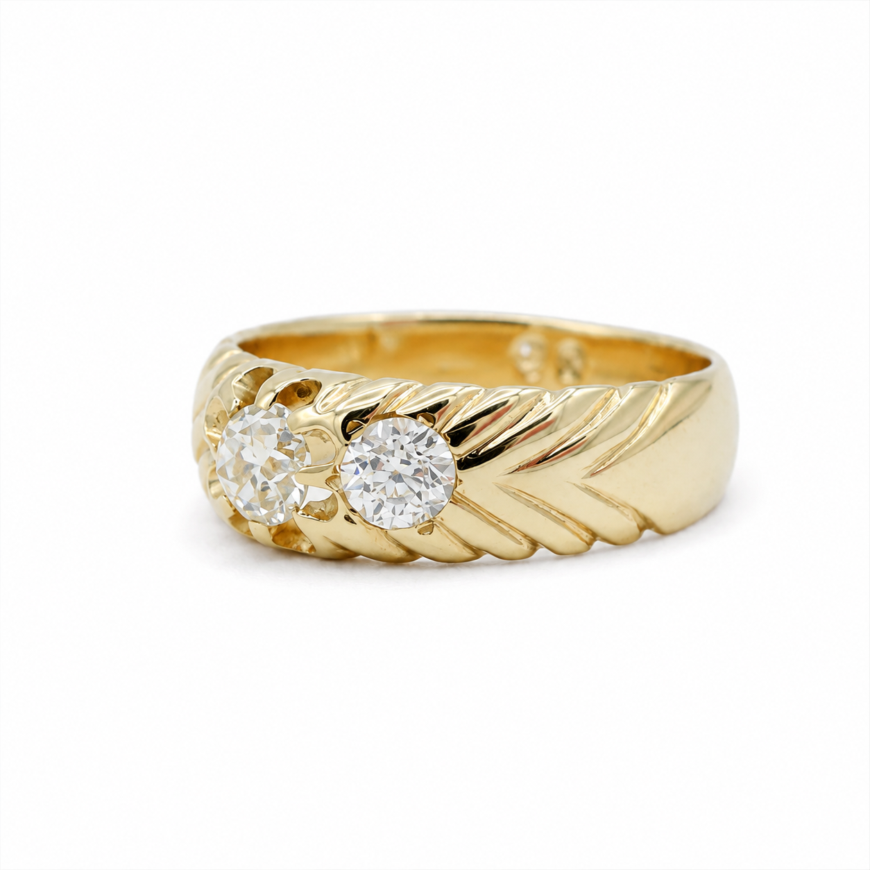 Bague Rétro Or jaune et diamants 1,10 carats