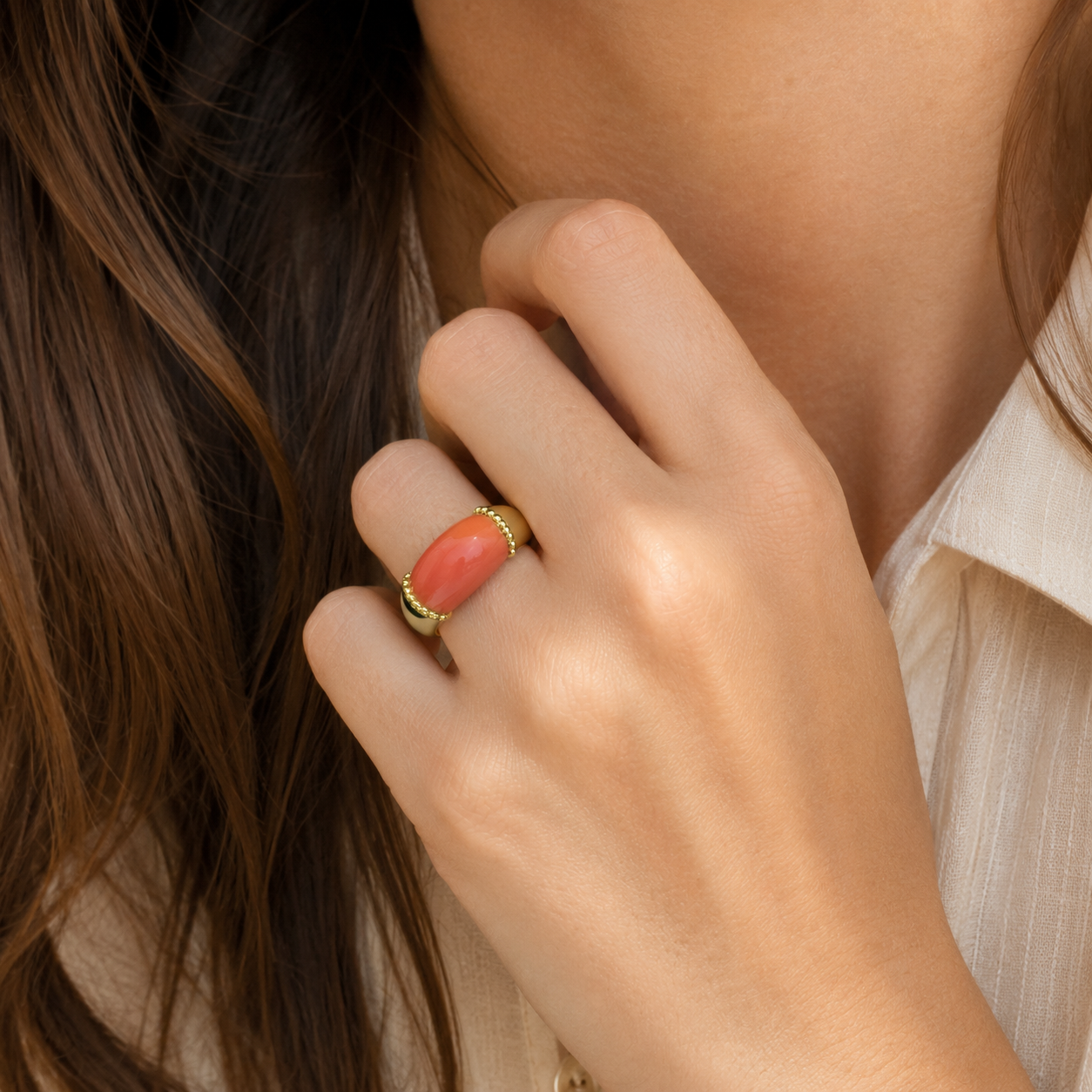 Bague Or jaune et Cabochon Corail