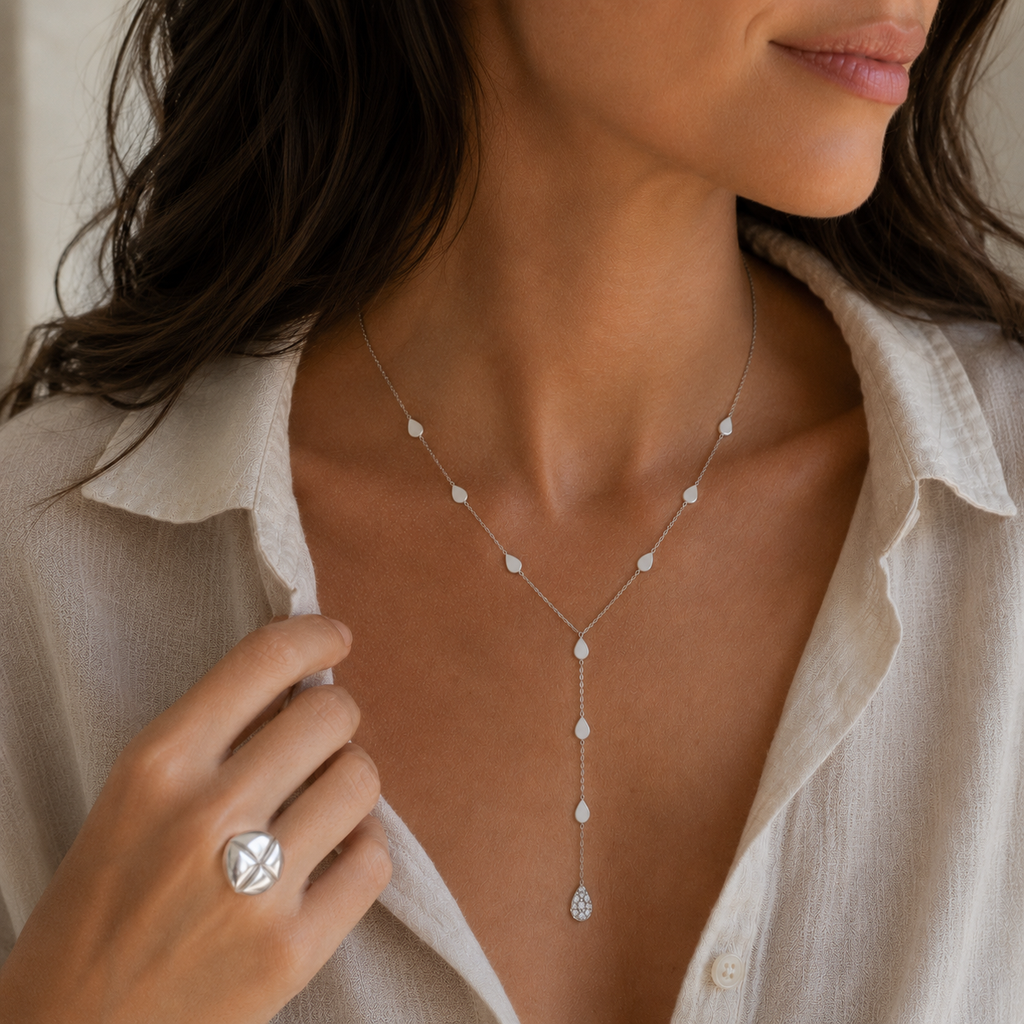 Piaget - “Lucea” Necklace White Gold and Diamonds