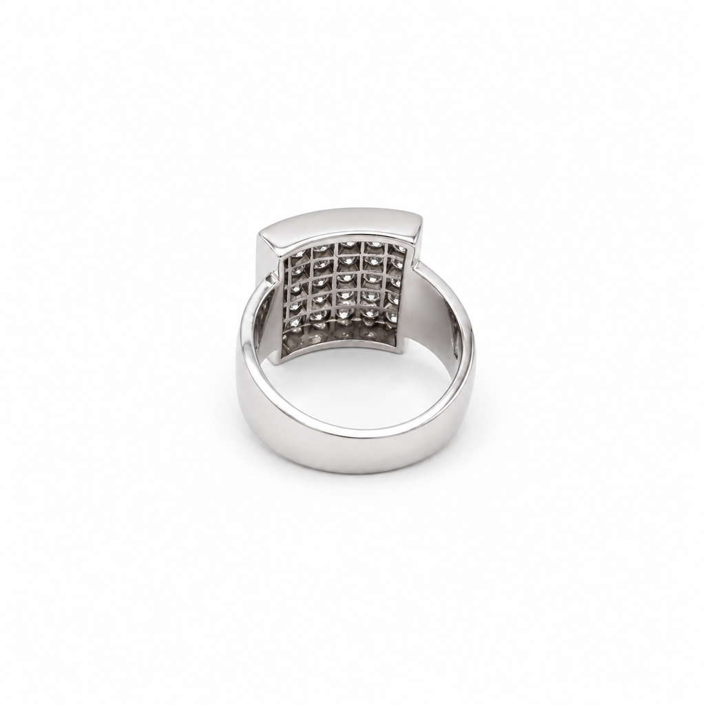 Bague Or blanc pavage diamants 1,44 carats