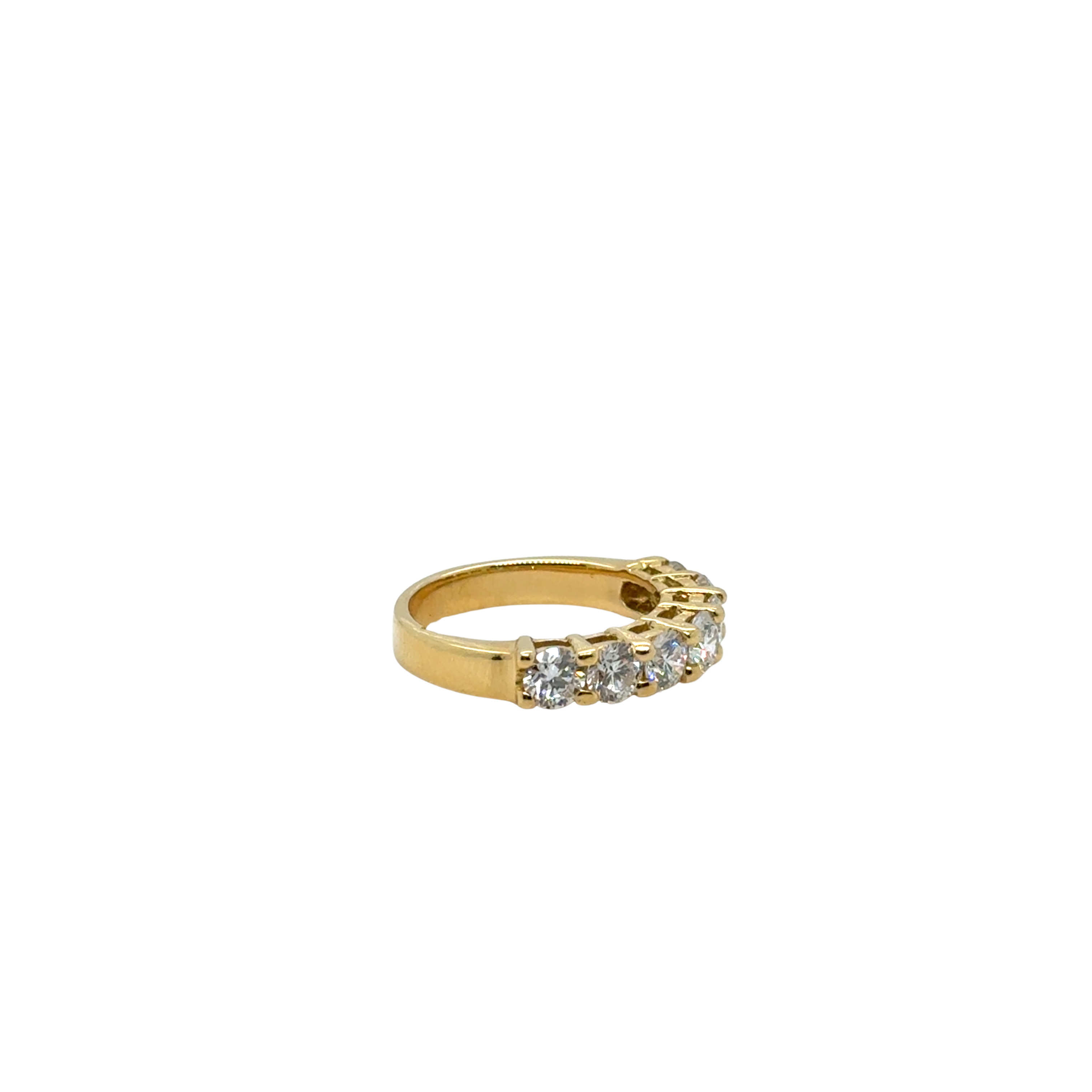 Wedding band - Yellow gold and diamonds