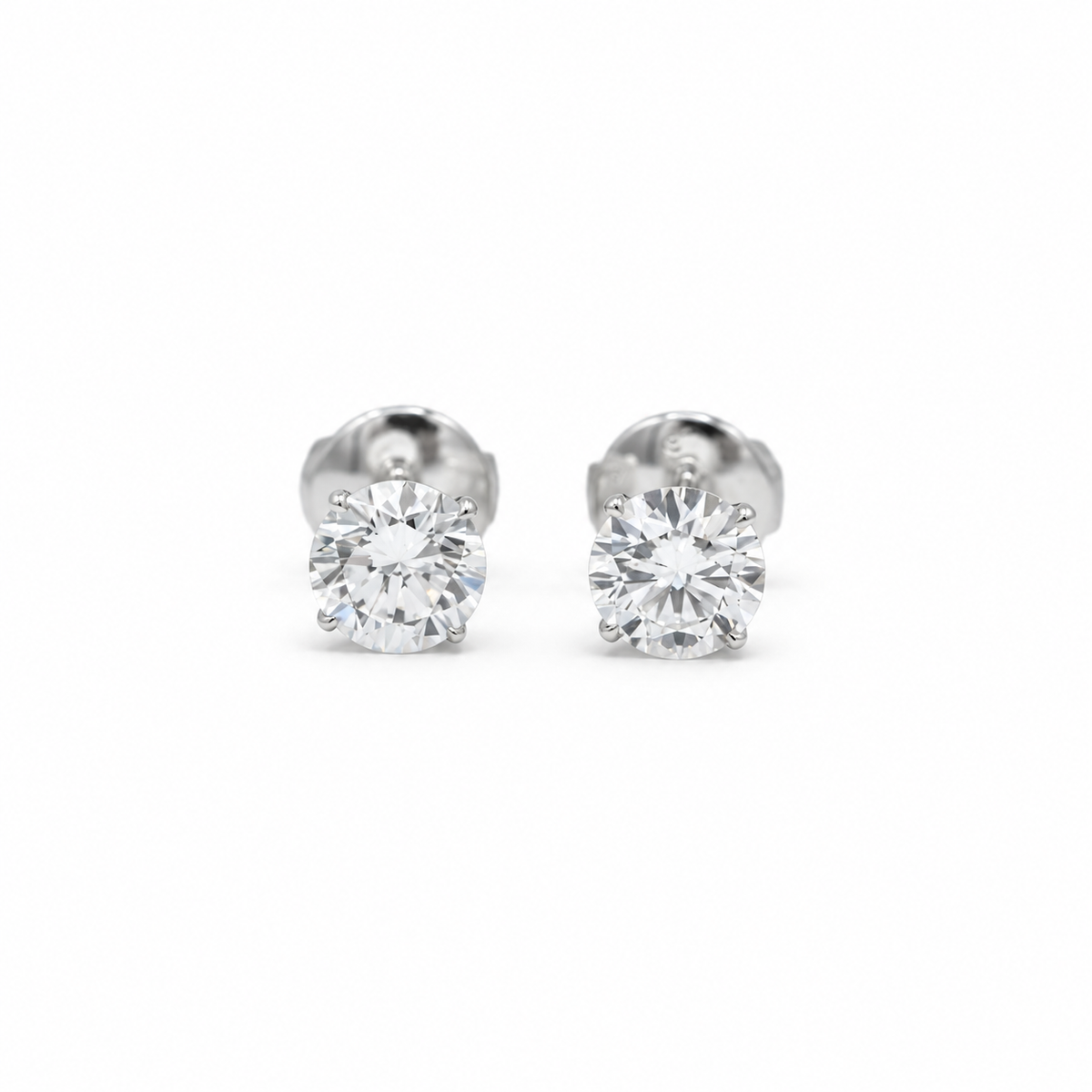 Boucles d’oreilles Puces Diamants