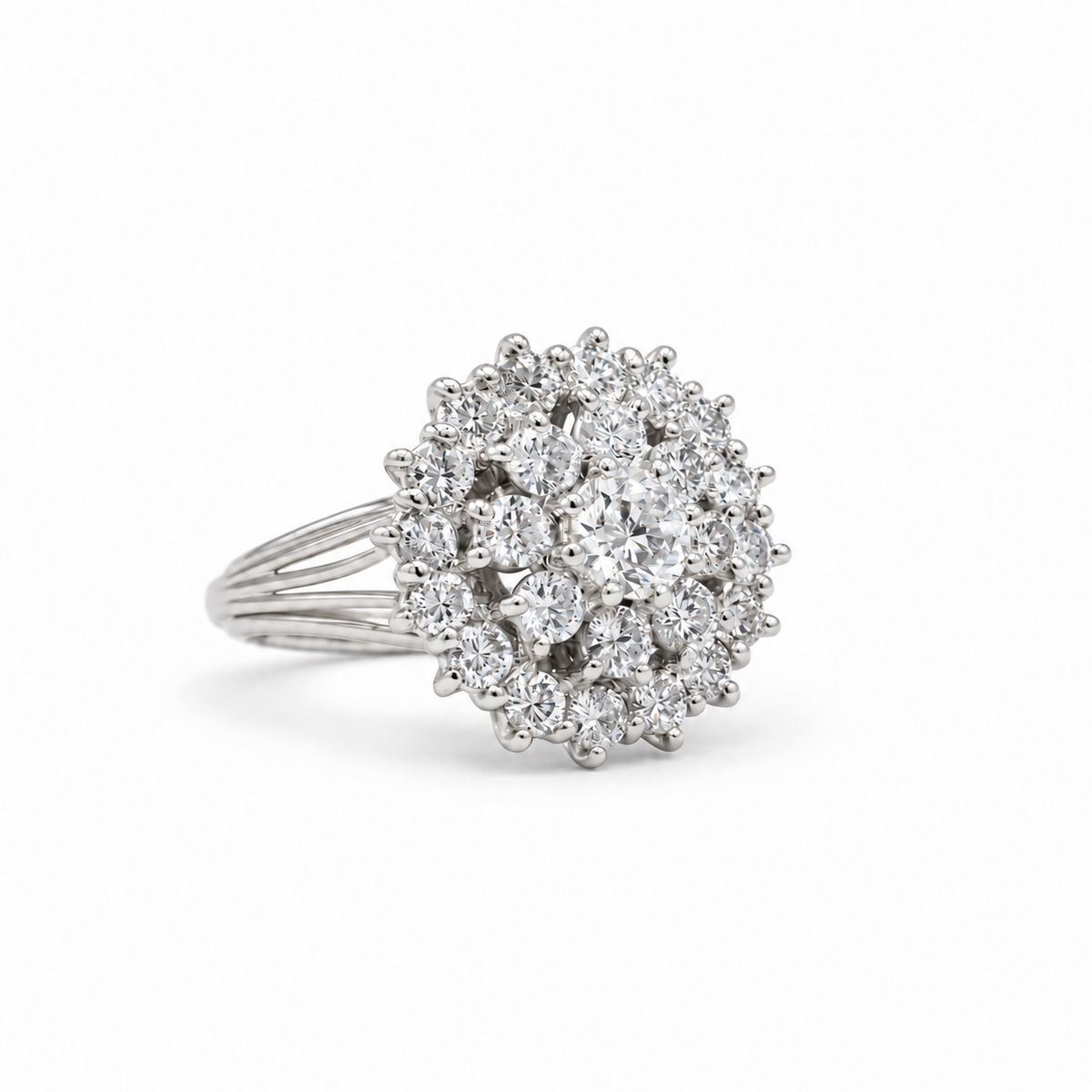 Bague Marguerite Or blanc et Diamants 2,10 carats