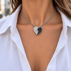 Collier Pendentif Or blanc  Diamants noirs et blancs
