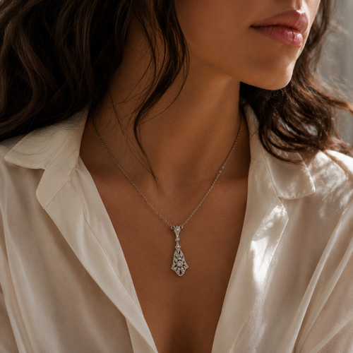 Art Déco - Collier Pendentif - Or blanc et Diamants