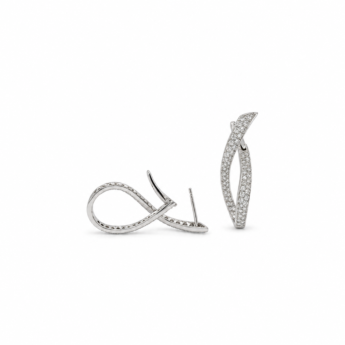 Boucles d’oreilles pendante Or blanc et Diamants