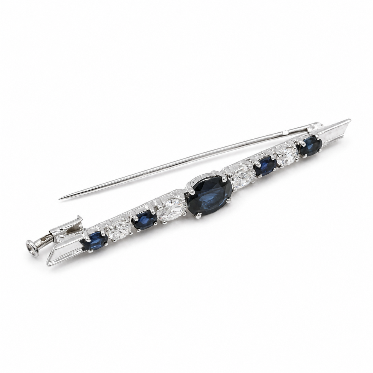 Broche Or blanc - Saphirs et Diamants