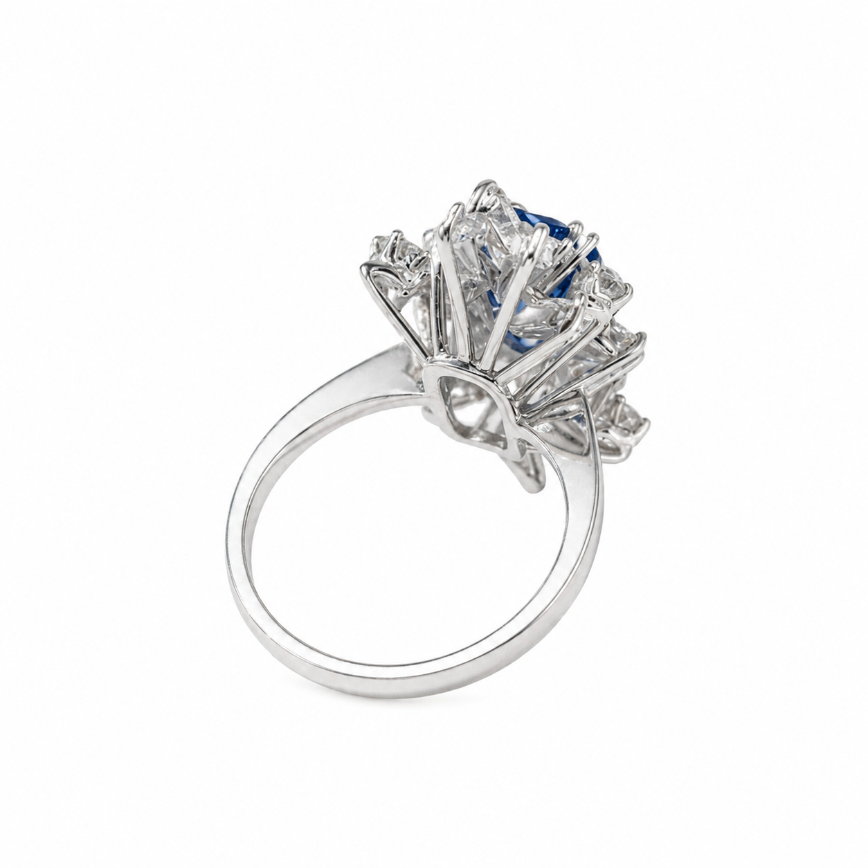 Bague Cocktail Or Blanc - Saphir et Diamants - Année 70