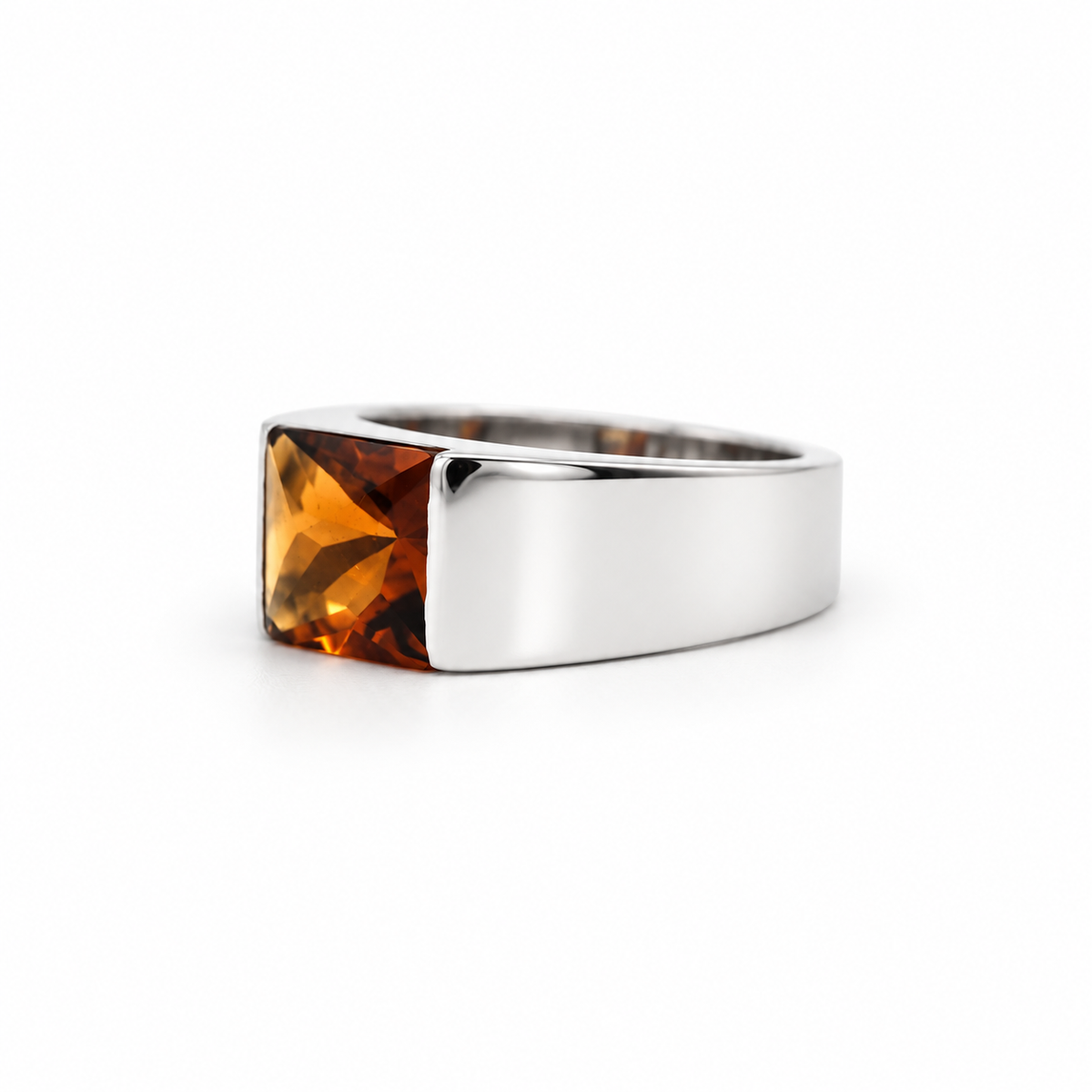 Cartier - Bague Tank Or Blanc et citrine