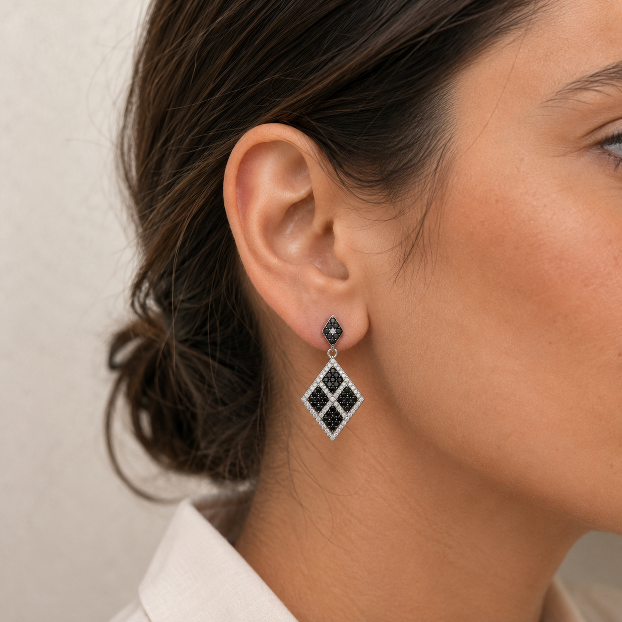 Earrings - White Gold - White and Black Diamonds