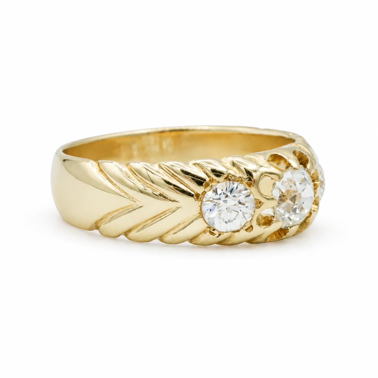 Bague Rétro Or jaune et diamants 1,10 carats