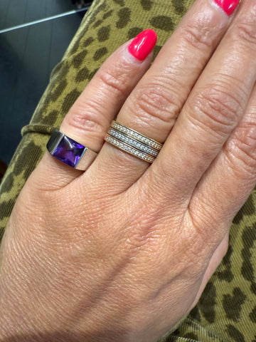 Cartier - Bague Tank Or blanc avec Améthyste